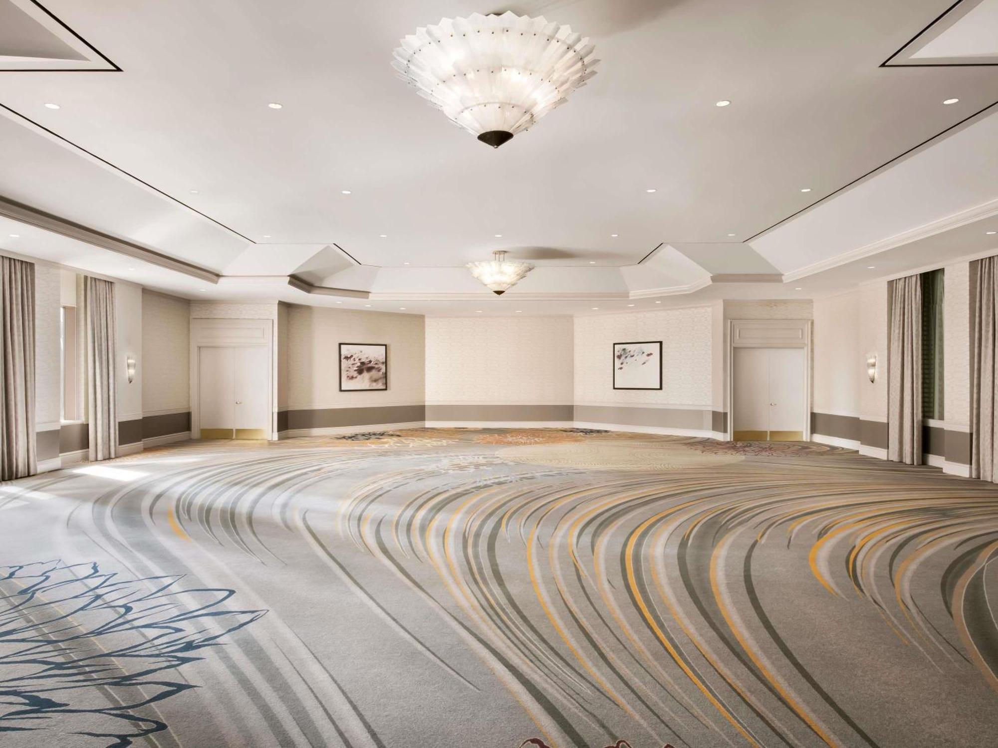 Hotel Fairmont Millennium Park 4*